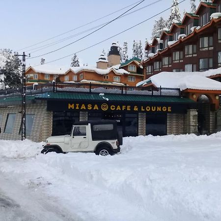Hotel Hilltop Gulmarg JAMMU AND KASHMIR Esterno foto