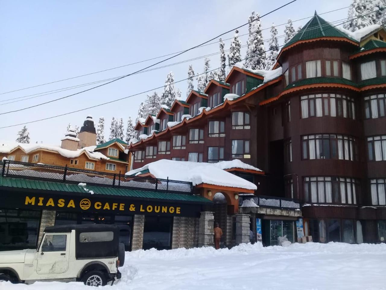 Hotel Hilltop Gulmarg JAMMU AND KASHMIR Esterno foto